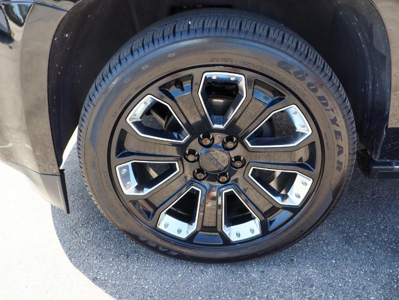 GMC Yukon XL 2WD 4dr Denali 2020