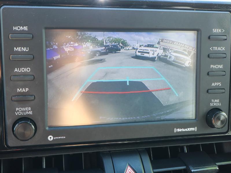 Toyota RAV4 XLE FWD 2021