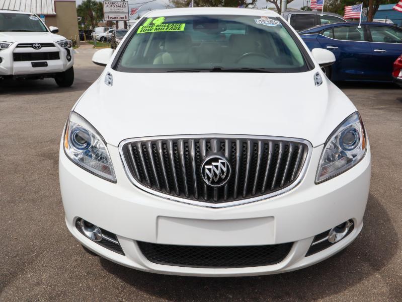 Buick Verano 4dr Sdn Convenience Group 2014