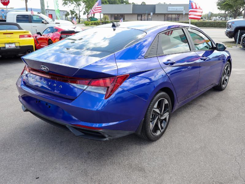 Hyundai Elantra SEL IVT 2023