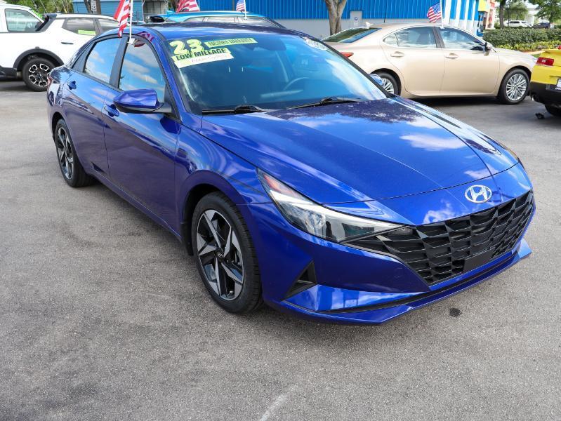 Hyundai Elantra SEL IVT 2023