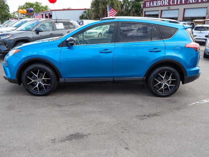 Toyota RAV4  2016