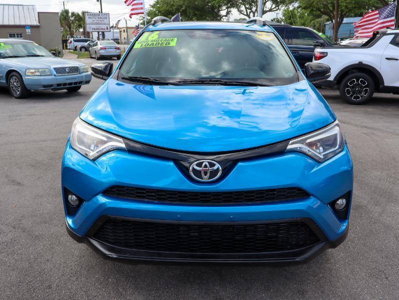 Toyota RAV4  2016