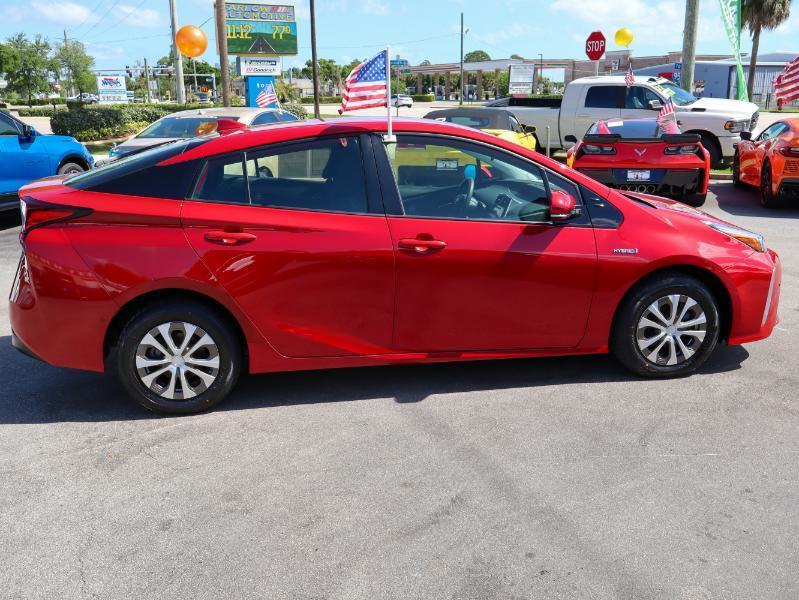 Toyota Prius XLE AWD-e 2019