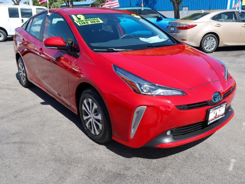 Toyota Prius XLE AWD-e 2019