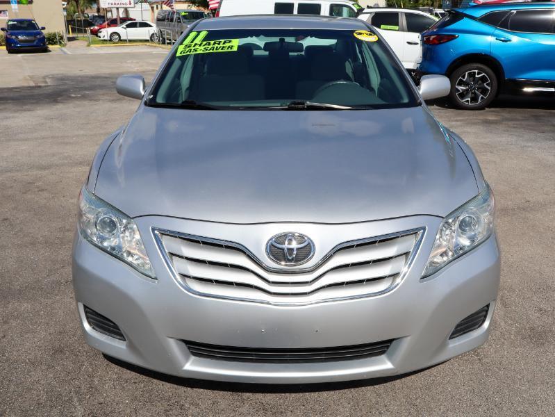 Toyota Camry LE 2011