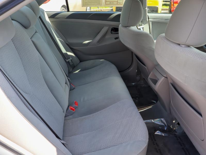 Toyota Camry LE 2011