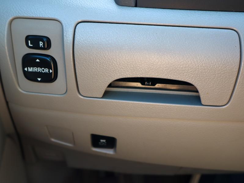 Toyota Camry LE 2011