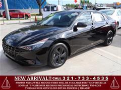 2023 Hyundai Elantra 