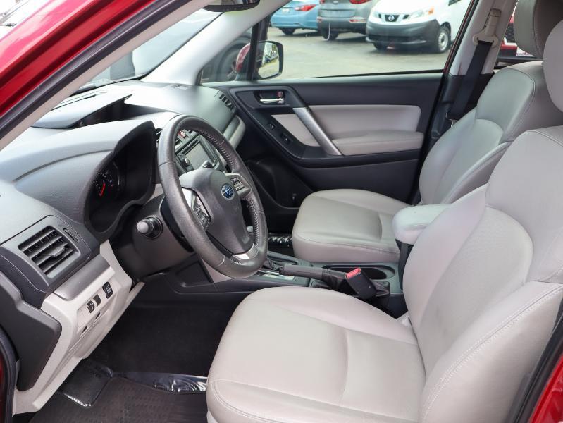 Subaru Forester 4dr CVT 2.5i Touring PZEV 2015