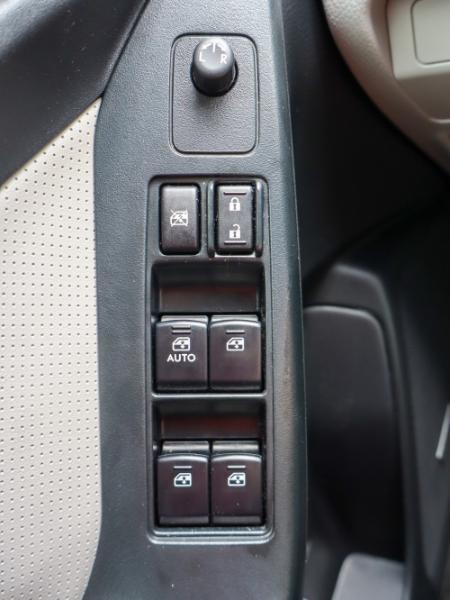 Subaru Forester 4dr CVT 2.5i Touring PZEV 2015