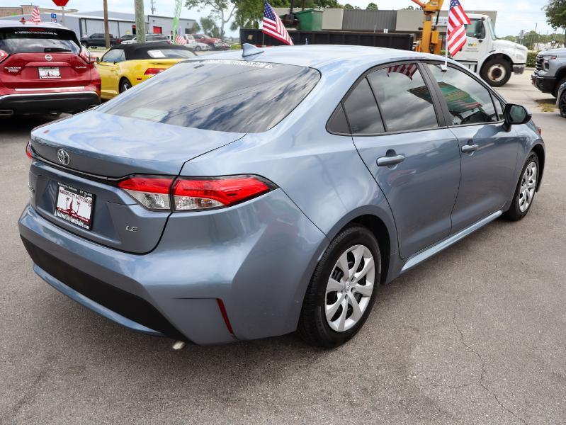 Toyota Corolla LE CVT (Natl) 2022