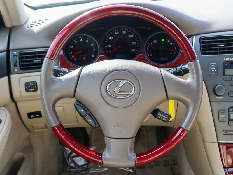 Lexus ES 300  2003