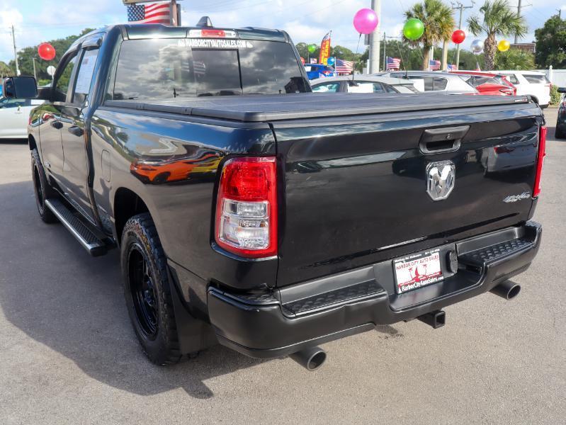 RAM 1500 Tradesman 4x4 Quad Cab 6'4" Box 2019