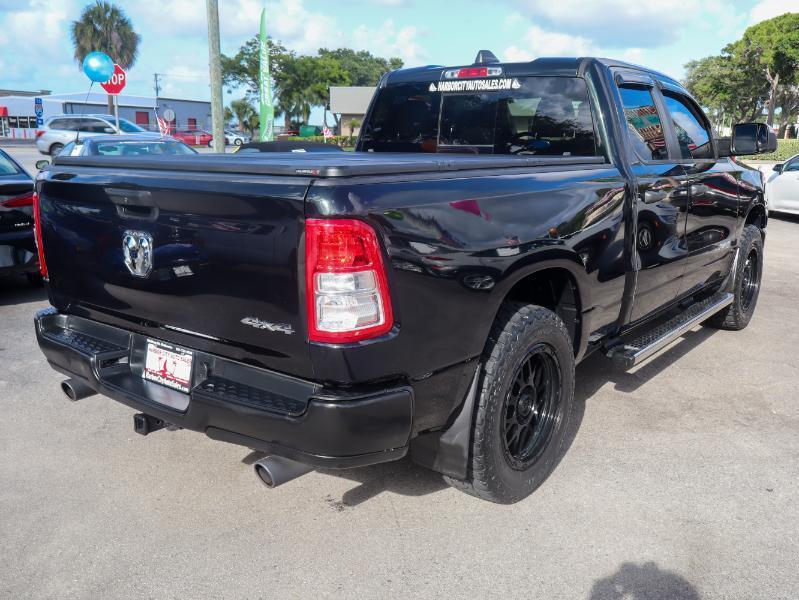 RAM 1500 Tradesman 4x4 Quad Cab 6'4" Box 2019