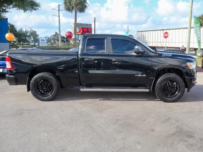 RAM 1500 Tradesman 4x4 Quad Cab 6'4" Box 2019