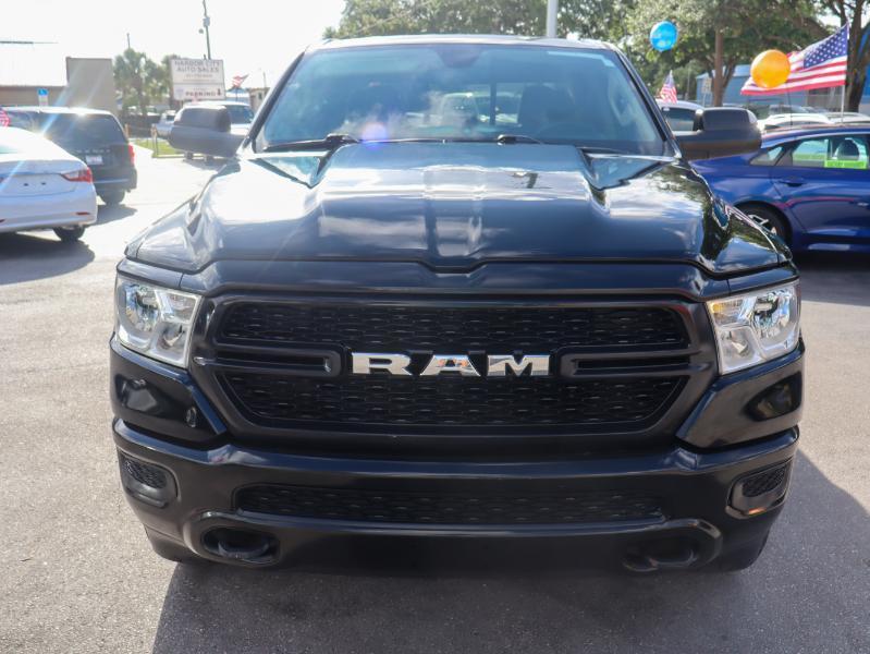 RAM 1500 Tradesman 4x4 Quad Cab 6'4" Box 2019