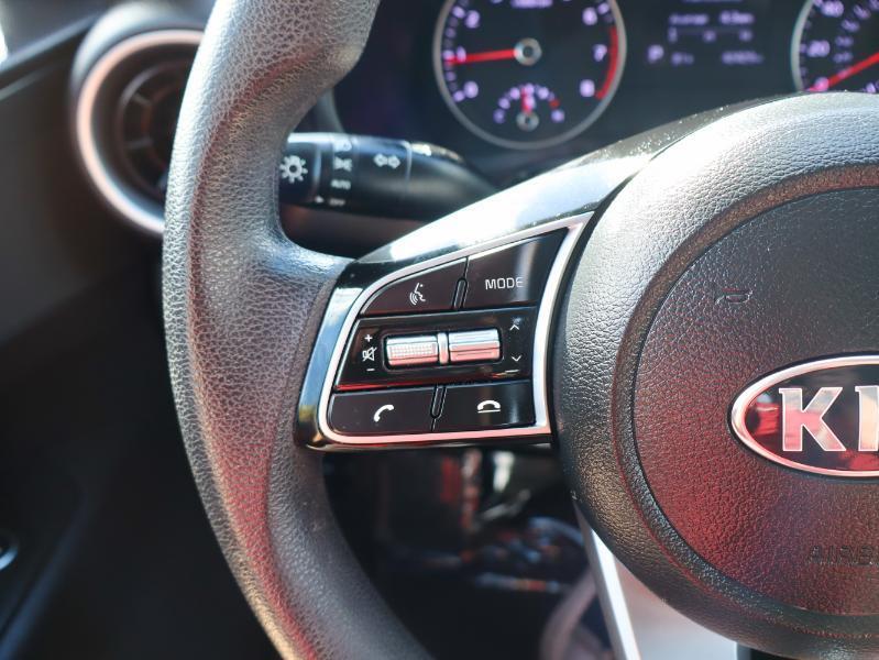 Kia Forte LXS IVT 2021