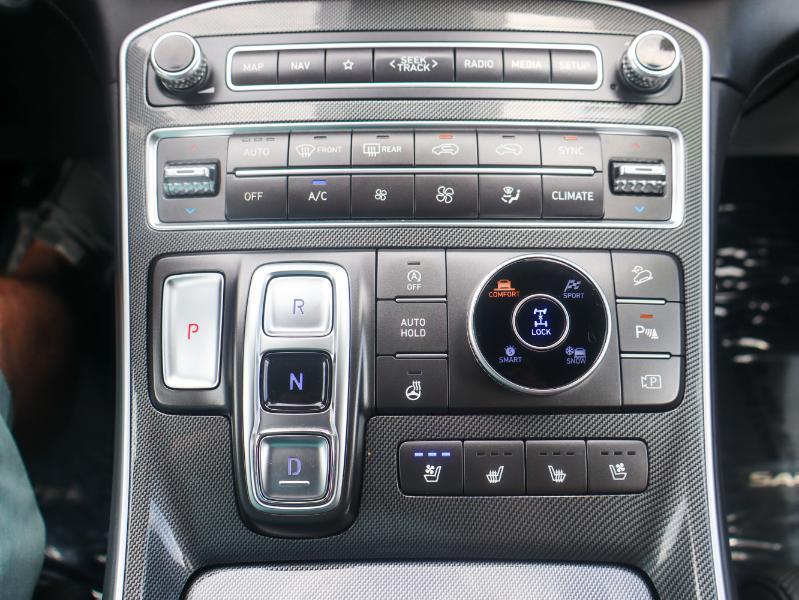 Hyundai Santa Fe Limited AWD 2022