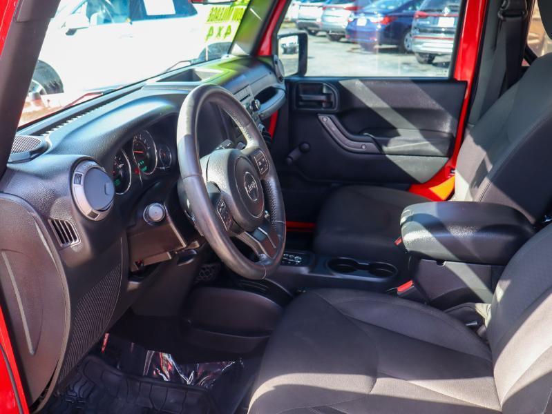 Jeep Wrangler 4WD 2dr Willys Wheeler 2016