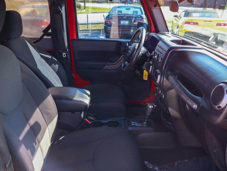Jeep Wrangler 4WD 2dr Willys Wheeler 2016
