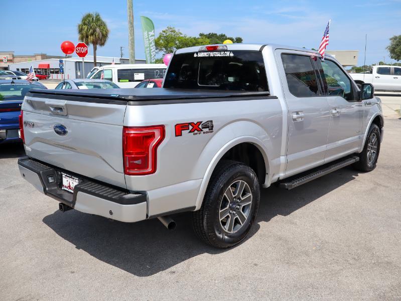 Ford F-150 4WD SuperCrew 145" Lariat 2015