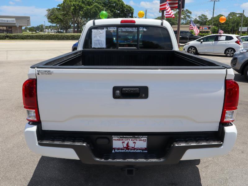 Toyota Tacoma 2WD  2022