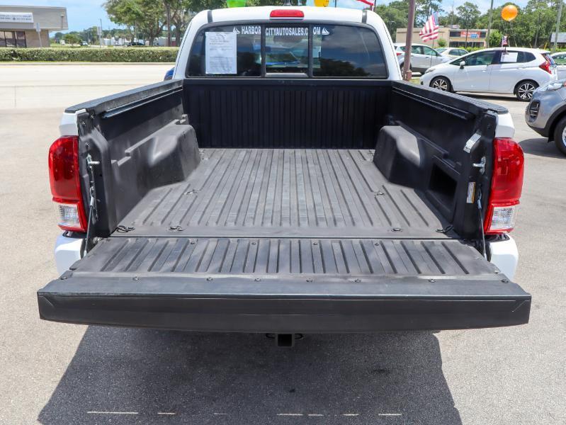 Toyota Tacoma 2WD  2022