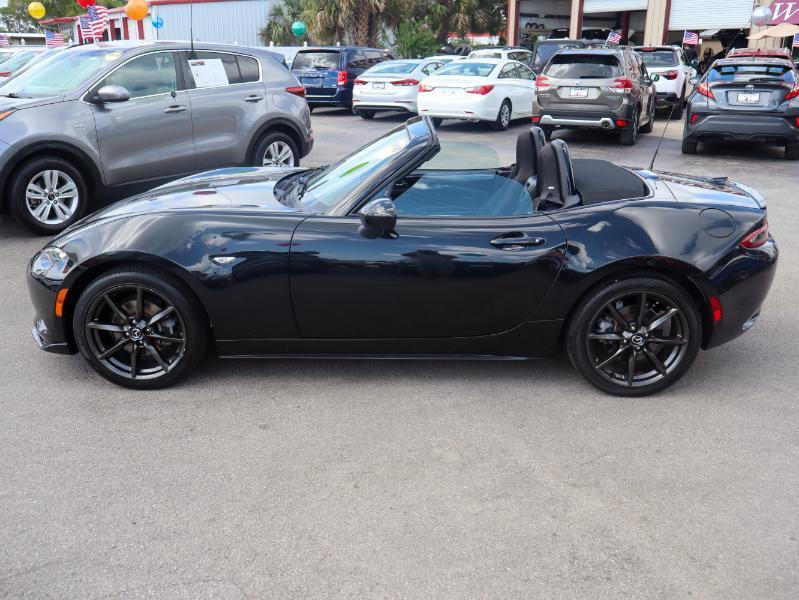 Mazda MX-5 Miata 2dr Conv Auto Club 2016
