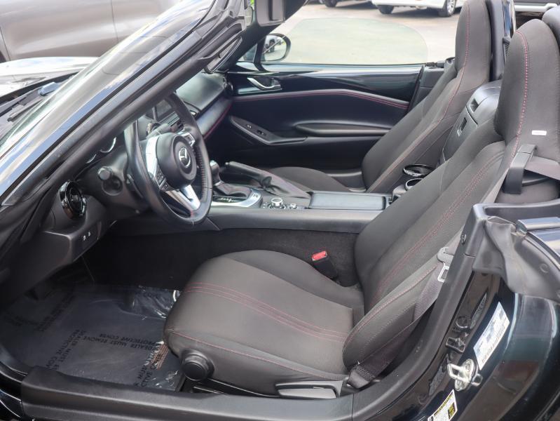 Mazda MX-5 Miata 2dr Conv Auto Club 2016