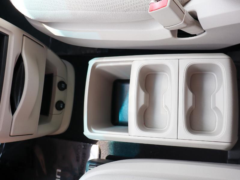 Dodge Grand Caravan SE 2012