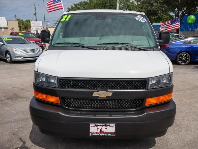 Chevrolet Express Cargo Van RWD 2500 135" 2021