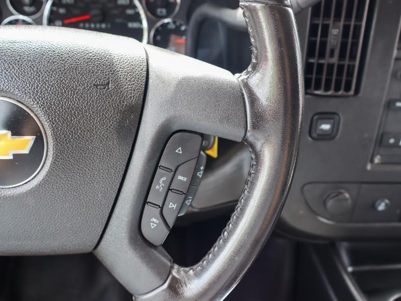 Chevrolet Express Cargo Van RWD 2500 135" 2021