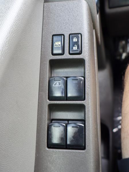 Nissan Xterra 2WD 4dr Auto X 2014