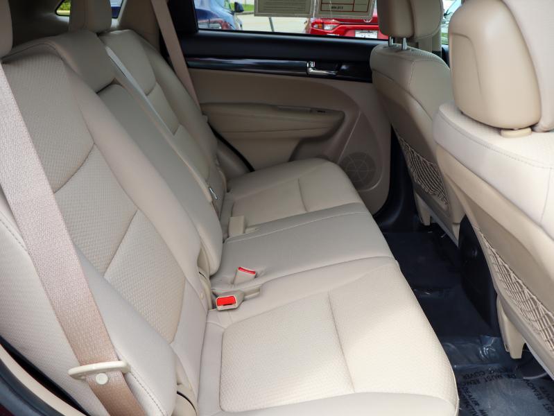 Kia Sorento  2012