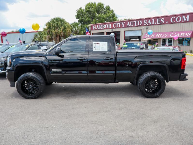 GMC Sierra 1500 4WD Double Cab 143.5" SLE 2018