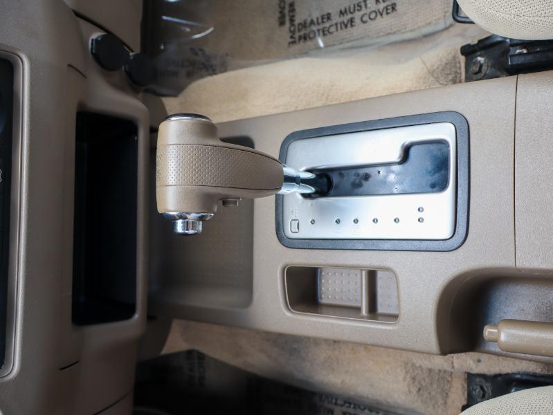 Nissan Frontier SE King Cab V6 Auto 2WD 2006