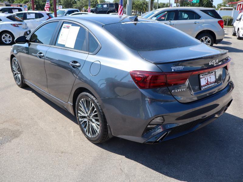 Kia Forte GT-Line IVT 2024