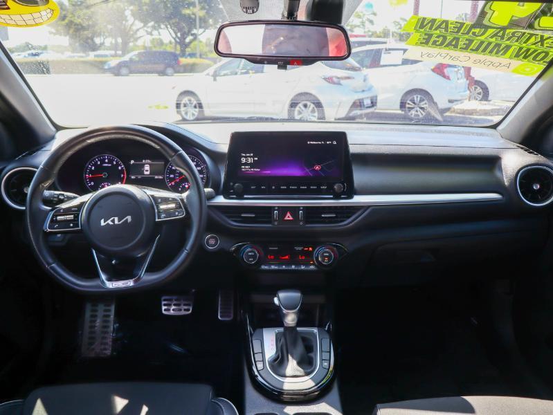 Kia Forte GT-Line IVT 2024