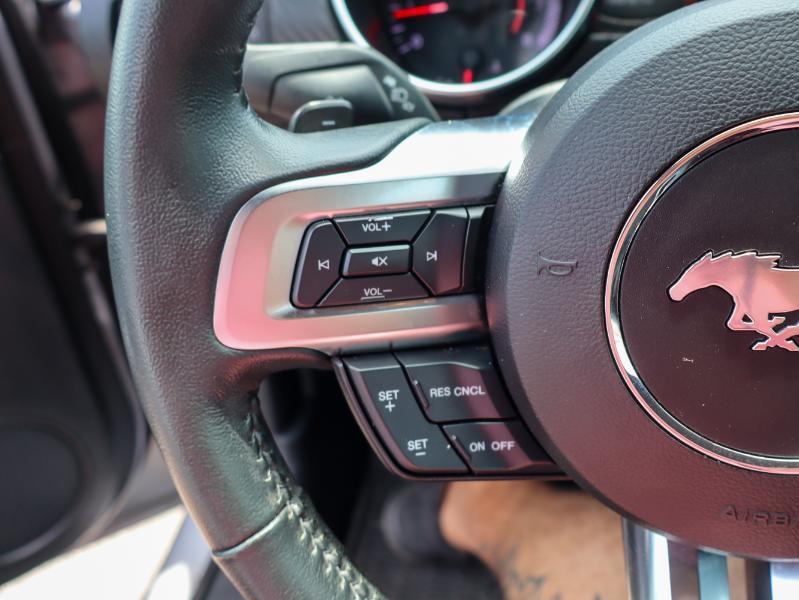 Ford Mustang EcoBoost Convertible 2020