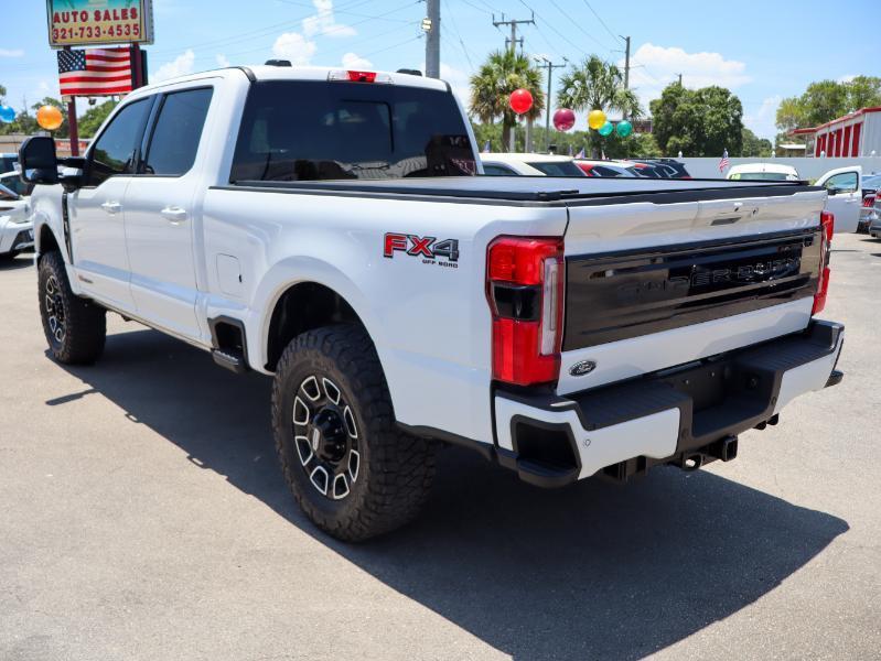 Ford Super Duty F-350 SRW Platinum 4WD Crew Cab 8' Box 2026