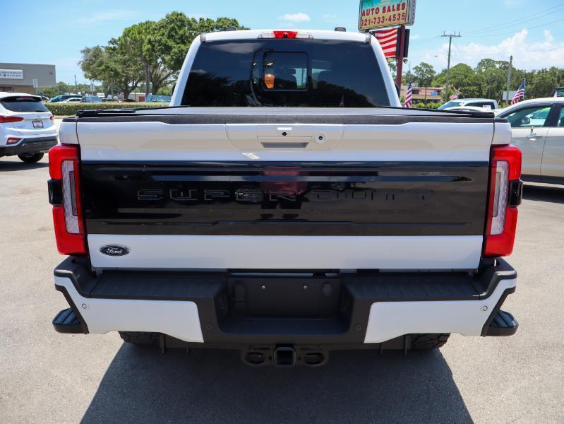 Ford Super Duty F-350 SRW Platinum 4WD Crew Cab 8' Box 2026