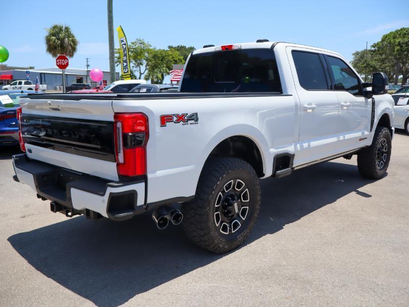 Ford Super Duty F-350 SRW Platinum 4WD Crew Cab 8' Box 2026