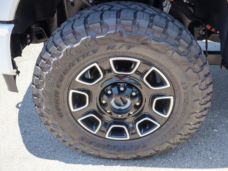 Ford Super Duty F-350 SRW Platinum 4WD Crew Cab 8' Box 2026