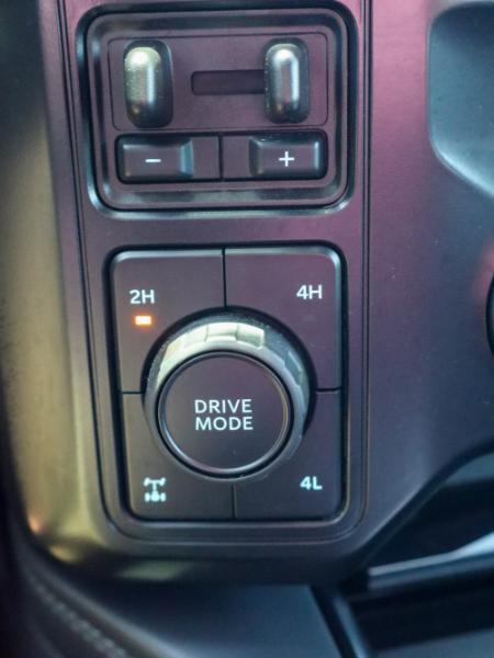Ford Super Duty F-350 SRW Platinum 4WD Crew Cab 8' Box 2026