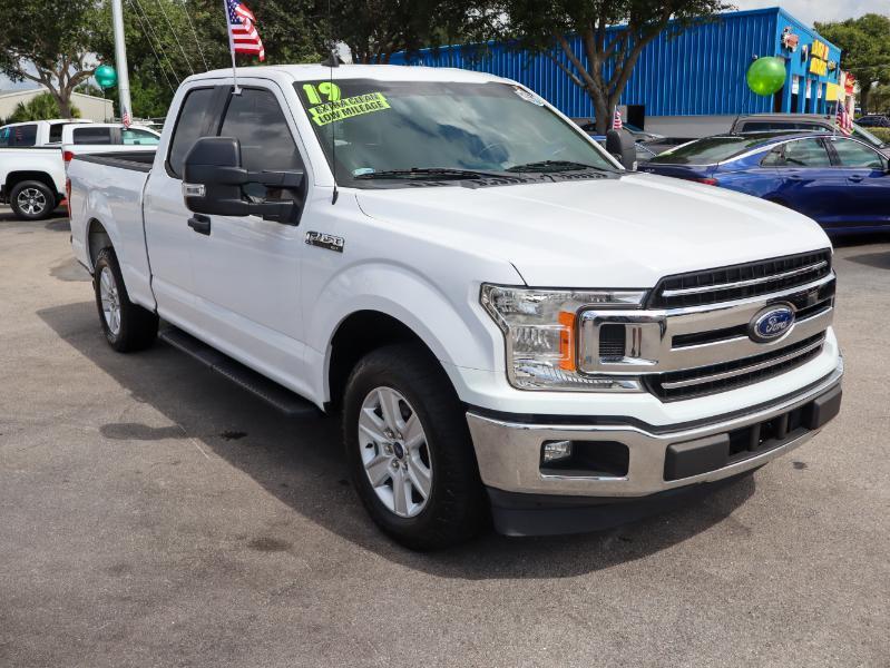 Ford F-150 XLT 2WD SuperCab 6.5' Box 2019
