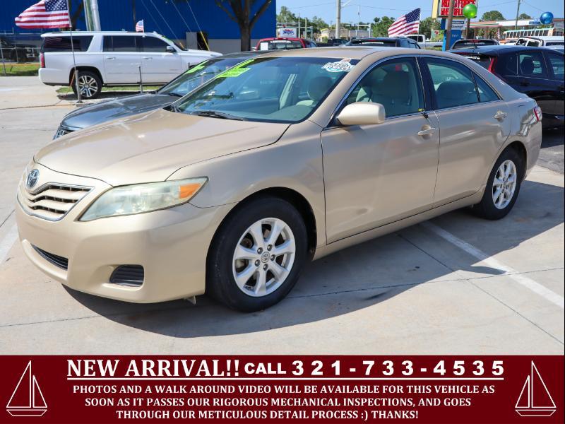 Toyota Camry  2011