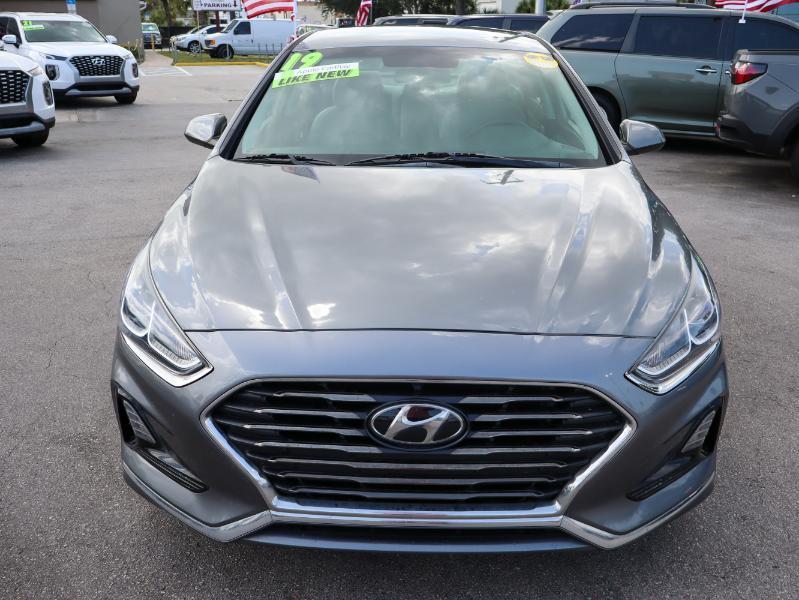 Hyundai Sonata SE 2.4L 2019