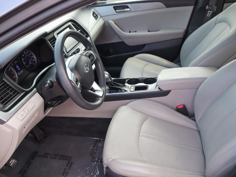 Hyundai Sonata SE 2.4L 2019
