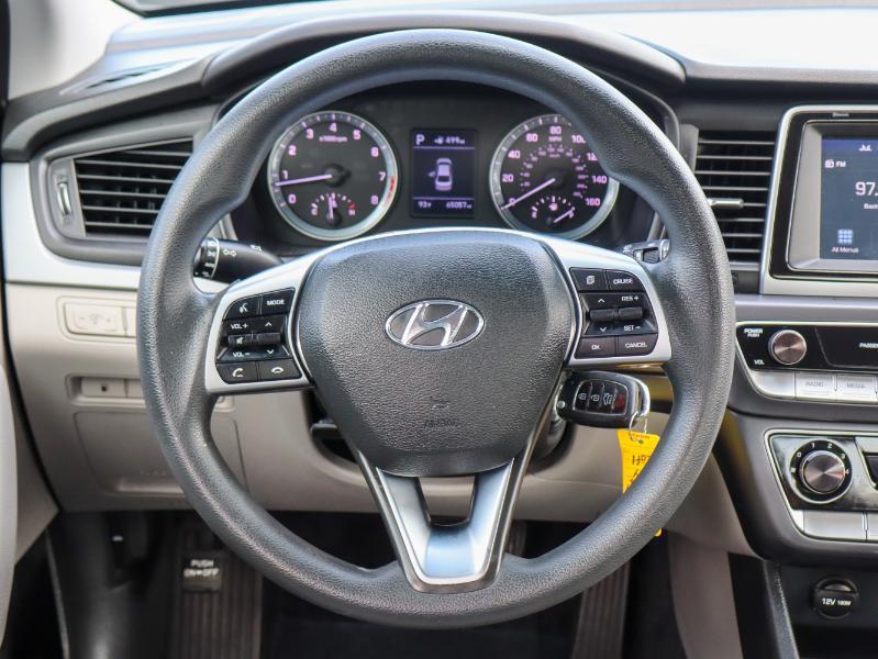 Hyundai Sonata SE 2.4L 2019